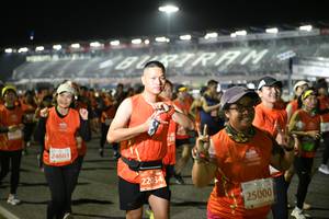 BIB: 24803, 22034, 25000
                            <button type="button" onclick="openModal(10891560)" class="btn btn-primary btn-sm float-right btn-popup" data-toggle="modal" data-target=".modal-high-quality">
                        <i class="fas fa-shopping-cart"></i> Add to Cart
                    </button>
                                            <button type="button" onclick="isThisMe(10891560, true)" class="btn btn-success btn-sm float-right btn-popup btn-isme hidden" data-toggle="tooltip" data-placement="bottom" title="นี่คือรูปของคุณใช่ไหม คลิกที่นี่เพื่อเอาเข้าอัลบั้ม">
                        <i class="fas fa-plus"></i> Add to album
                    </button>
                    <button type="button" onclick="isThisMe(10891560, false)" class="btn btn-warning btn-sm float-right btn-popup btn-isnotme hidden">
                        <i class="fas fa-ban"></i> Remove from album
                    </button>